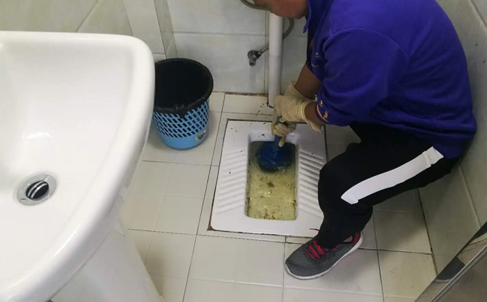 重兴镇疏通蹲坑