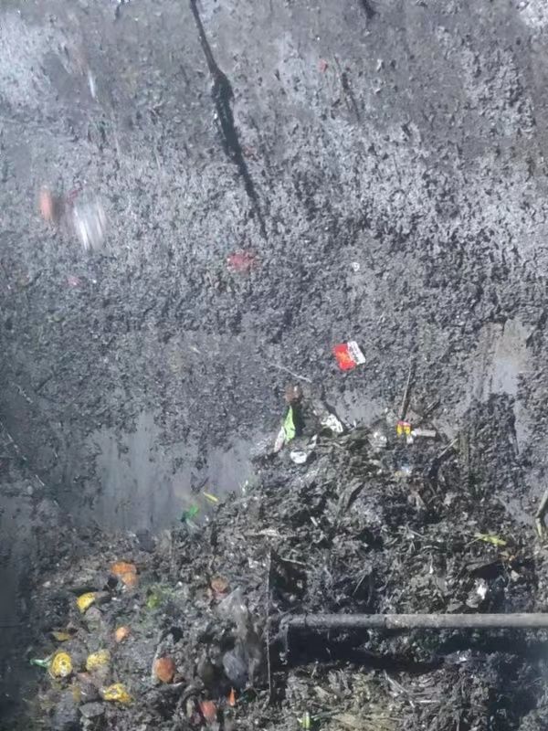 重兴镇污水池清理